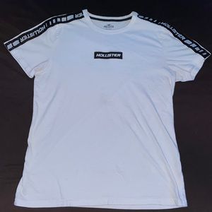 Hollister T-Shirt